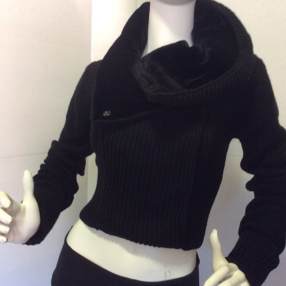 Nicholas K Sweater Sz XS